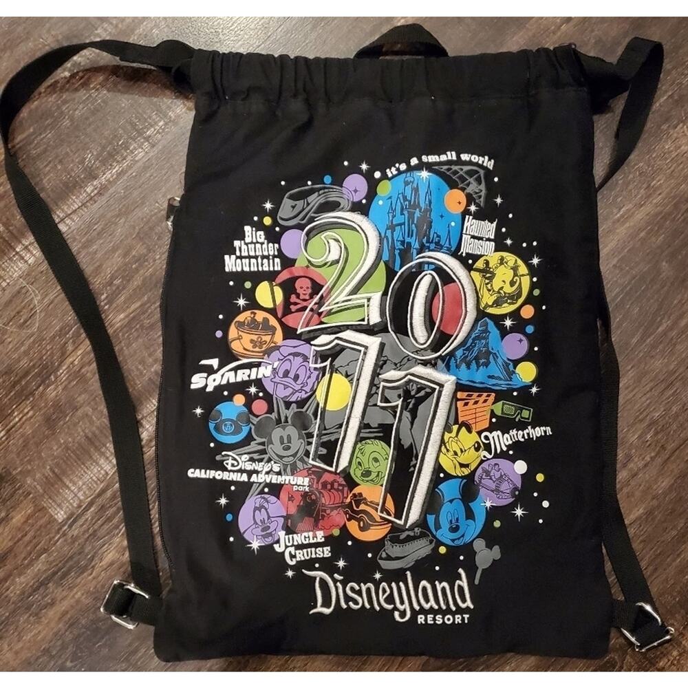 2011 Disneyland Park Resort  Drawstring Backpack with side zip
